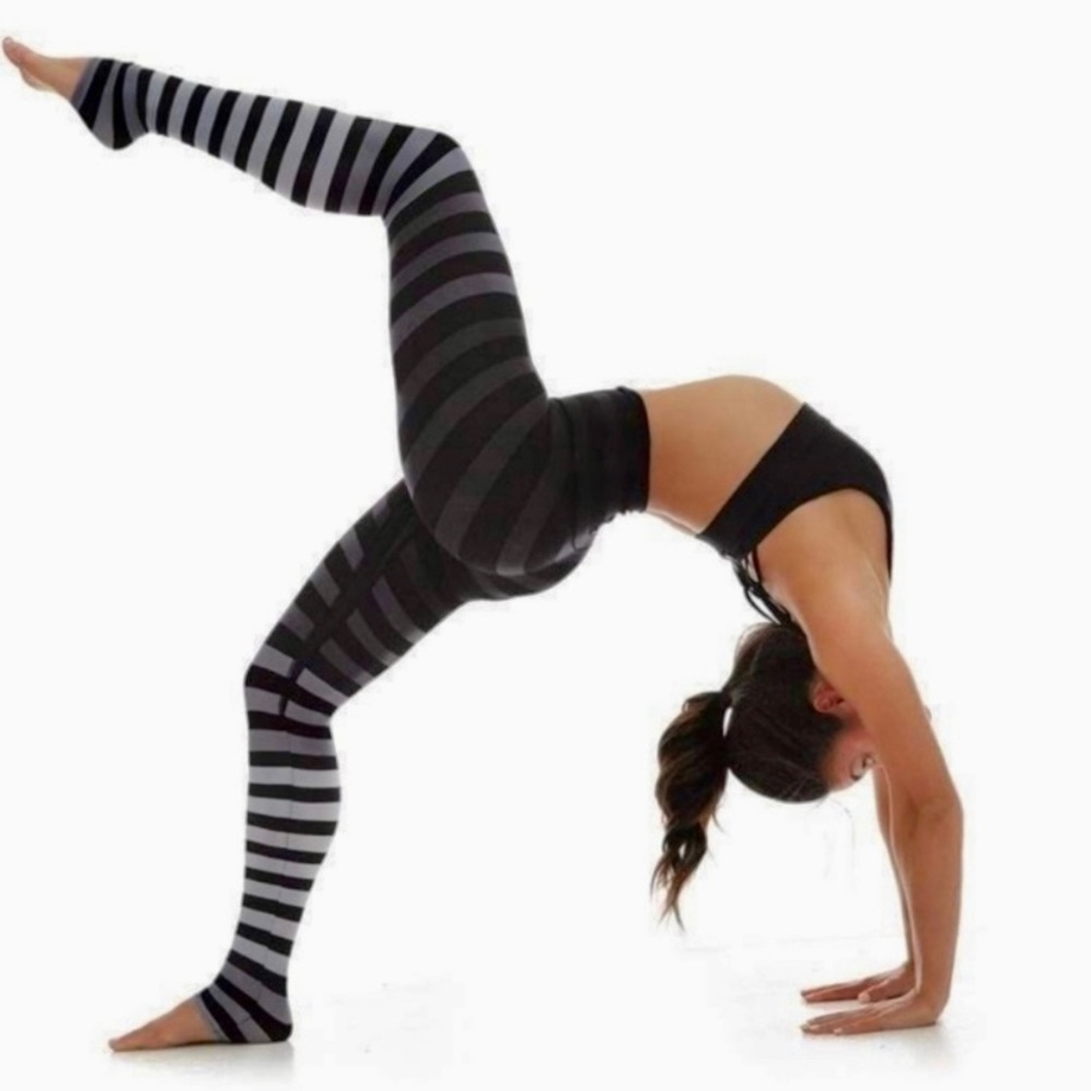 K-Deer Full Length Leggings in Jody Stripe High Waisted Rise Black Gray Ombré M - Picture 11 of 12